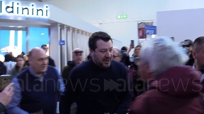 Scene from Conte, Salvini: "Conosco solo l'allenatore e il cantautore"
