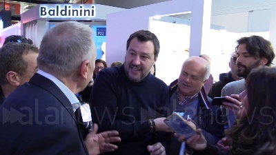 Scene from Conte, Salvini: "Conosco solo l'allenatore e il cantautore"
