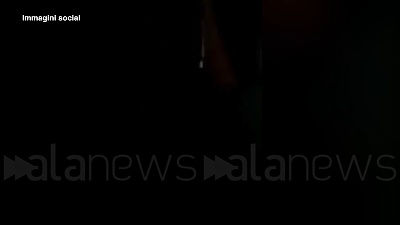 Scene from I combattenti talebani in volo sugli elicotteri sequestrati ad Herat