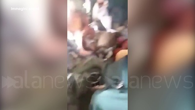 Scene from I combattenti talebani in volo sugli elicotteri sequestrati ad Herat