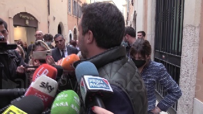 Scene from Rdc, Salvini: "E' incentivo al non lavoro, nessuno vuole più il contratto"