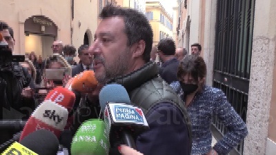 Scene from Rdc, Salvini: "E' incentivo al non lavoro, nessuno vuole più il contratto"