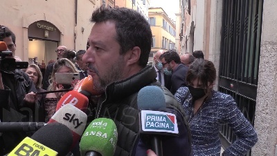 Scene from Rdc, Salvini: "E' incentivo al non lavoro, nessuno vuole più il contratto"