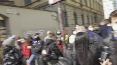 Scene from A Milano assembramenti sul set del nuovo film di Lady Gaga