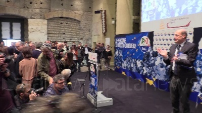 Scene from Zingaretti: "Oscuro se mafia rom a sostegno Salvini"
