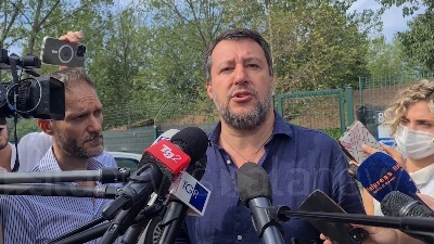 Scene from Blocco navale, Salvini: "Meloni lo propone? Parliamone. Nessuna divisione tra noi"