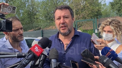 Scene from Blocco navale, Salvini: "Meloni lo propone? Parliamone. Nessuna divisione tra noi"