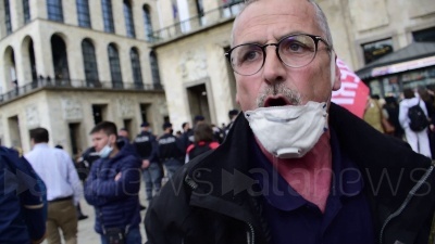Scene from Milano, le voci dalla piazza contro il Ddl Zan: "Legge satanica contro la vita e la famiglia"