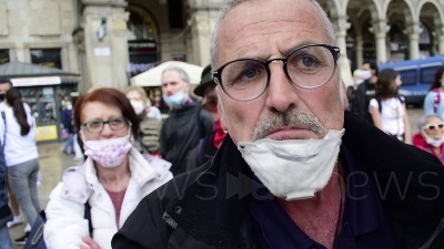Scene from Milano, le voci dalla piazza contro il Ddl Zan: "Legge satanica contro la vita e la famiglia"