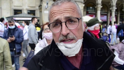 Scene from Milano, le voci dalla piazza contro il Ddl Zan: "Legge satanica contro la vita e la famiglia"
