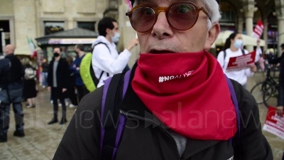Scene from Milano, le voci dalla piazza contro il Ddl Zan: "Legge satanica contro la vita e la famiglia"