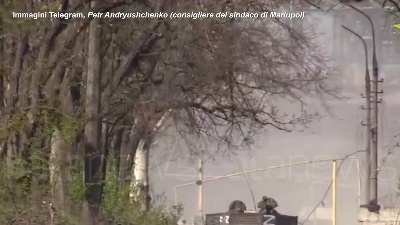 Scene from Ucraina, nuovi attacchi con carri armati ad Azovstal