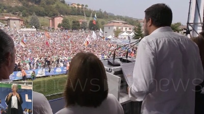 Scene from Pontida, Salvini: "Noi sfideremo i traditori chiusi nei palazzi"