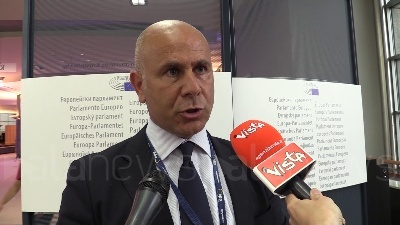 Scene from Agricoltura, De Meo (FI): "Con modifica Feasr contributo straordinario per Italia"
