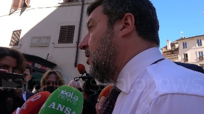 Scene from Ucraina, Salvini: "Sanzioni alla Russia? Vediamo, noi lavoriamo per la pace"