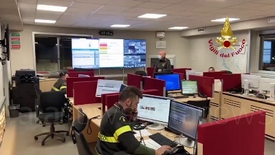 Scene from Terremoto a Milano, le chiamate alla sala operativa dei vigili del fuoco