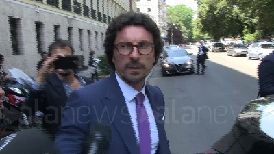 Scene from Tav, Toninelli: "Non è partito alcun bando, gli aumenti devono essere approvati da Ue"