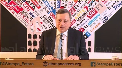 Scene from Ucraina, Draghi: "Nel Def non ci sono indicazioni specifiche sulle spese militari"