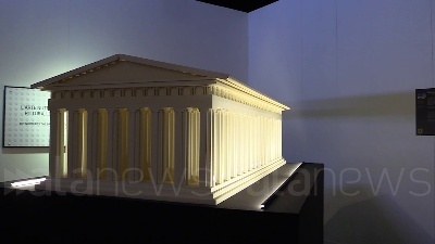 Scene from A Milano The Art of the Brick, 100 sculture con i Lego