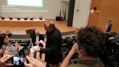 Scene from Coronavirus, Gallera: "Che rabbia nel vedere quelle mascherine inutili"