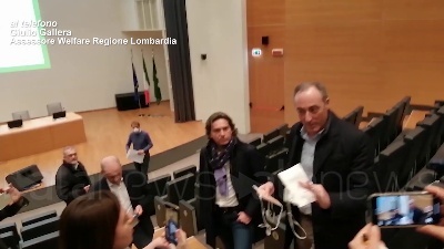 Scene from Coronavirus, Gallera: "Che rabbia nel vedere quelle mascherine inutili"