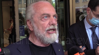Scene from Diritti tv, De Laurentiis: "Nessuna decisione, illustrate offerte e ore le studieremo"