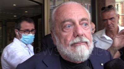 Scene from Diritti tv, De Laurentiis: "Nessuna decisione, illustrate offerte e ore le studieremo"