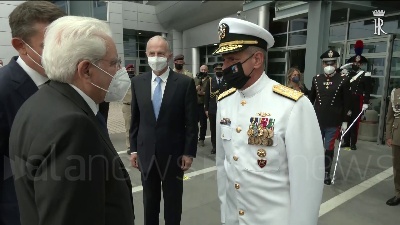 Scene from 70 anni di Nato in Italia, Mattarella visita il Comando Jfc di Napoli