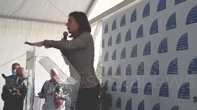 Scene from Autostrade, De Micheli: "Sono degli italiani, privati lavorino e guadagnino giusto per rispondere agli italiani"