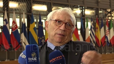 Scene from Scuola, Bianchi: "Aumento capacità digitale anche su tradizione umanistica"