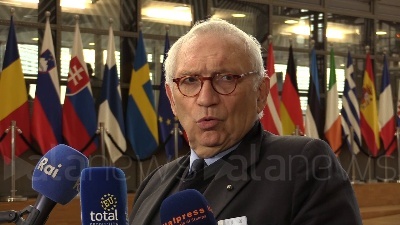 Scene from Scuola, Bianchi: "Aumento capacità digitale anche su tradizione umanistica"
