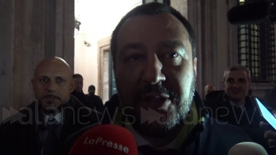 Scene from Decretone, Salvini: "Quota 100 per gli italiani. Nuova governance INPS e INAIL"