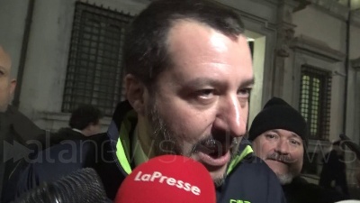 Scene from Decretone, Salvini: "Quota 100 per gli italiani. Nuova governance INPS e INAIL"