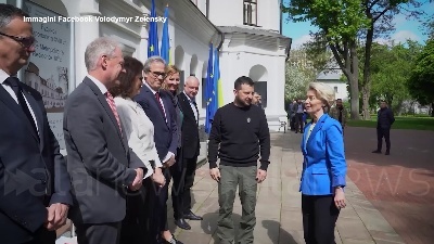 Scene from Giornata dell'Europa, Von der Leyen incontra Zelensky a Kiev