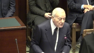 Scene from Funerali Napolitano, Letta: "Immagini chiarimento con Berlusconi lassù"