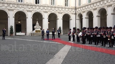 Scene from Ue, Juncker a Palazzo Chigi per il vertice con il premier Conte