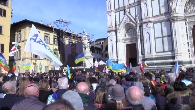 Scene from Ucraina, Zelensky alla manifestazione di Firenze: "Stare insieme all'Ue è importante per noi"