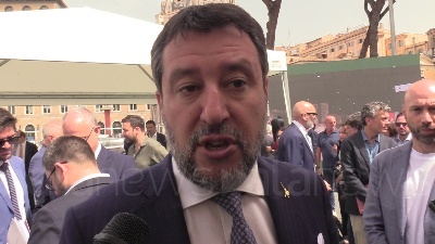 Scene from Ddl Codice della strada, Salvini: "Obiettivo salvare vite, recivido drogato o ubriaco pene pesanti"