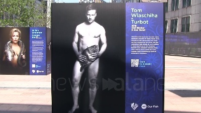 Scene from Pesca, Inaugurata l'esposizione 'Fishlove' contro l'overfishing davanti al Parlamento europeo