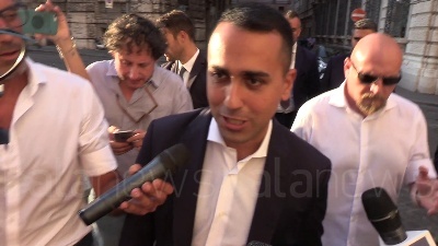 Scene from Governo, Di Maio: "Io tranquillo, pagato per lavorare per l'Italia"