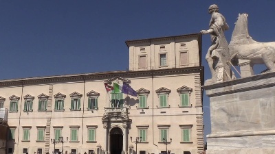 Scene from Fico al Colle per mezz'ora. Entra Autonomie: iniziano le consultazioni dei gruppi