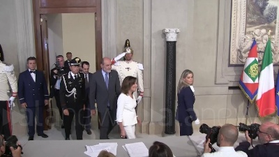 Scene from Fico al Colle per mezz'ora. Entra Autonomie: iniziano le consultazioni dei gruppi