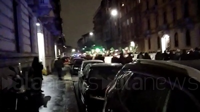 Scene from Ucraina, manifestazione pro Putin in via Boccaccio a Milano