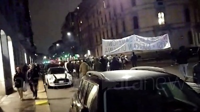 Scene from Ucraina, manifestazione pro Putin in via Boccaccio a Milano