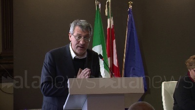 Scene from Sindacati, Landini: "Pensioni d'oro? Mi sono rotto le scatole"