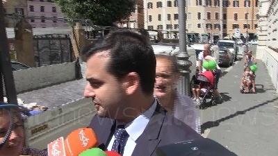 Scene from Governo, Sibilia: "No esecutivo Bibbiano ma Salvini babbione"