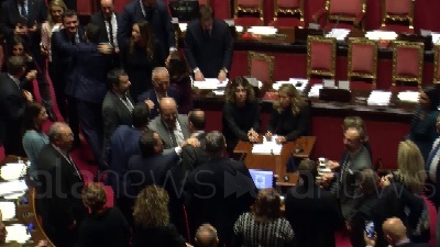 Scene from Manovra: ok del Senato, torna alla Camera