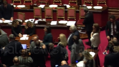Scene from Manovra: ok del Senato, torna alla Camera