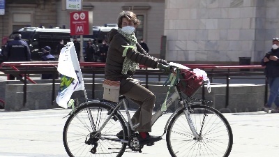 Scene from Milano, Bike Strike di Fridays for Future in Duomo: "Basta false promesse"
