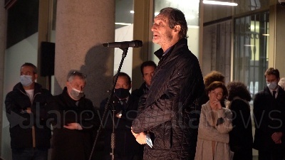 Scene from Green Pass, in centinaia al Memoriale della Shoah a Milano contro strumentalizzazione